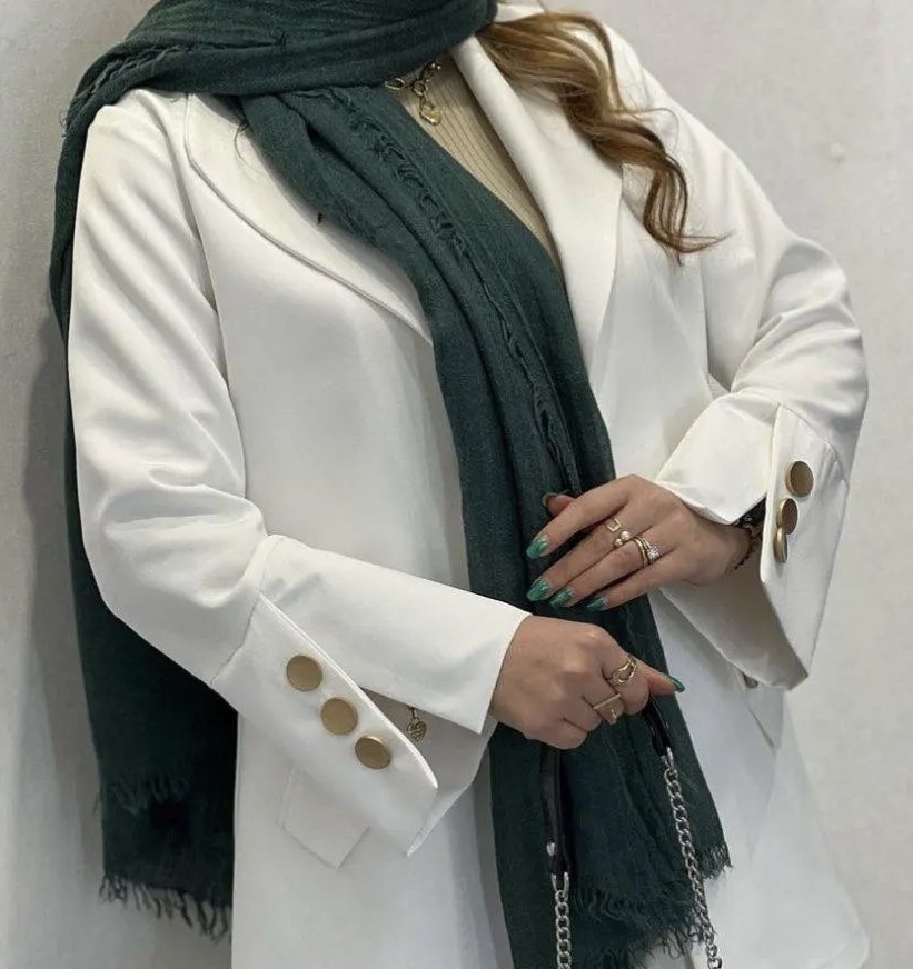 مانتوکتان دررنگهای سفید نارنجی یشمی مشکی  - Image 1